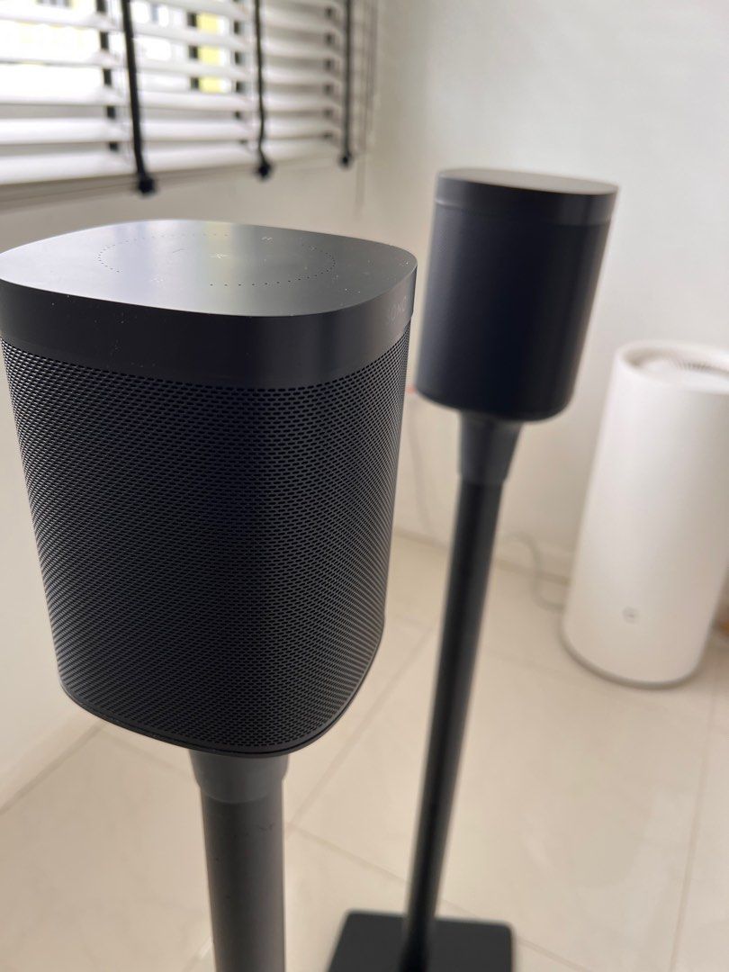 Sonos one gen 2 stand top
