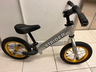 （分類：）位於 。 由 joshleelee85 提交（商品編號 1269002043，圖片 1）。簡介： 。