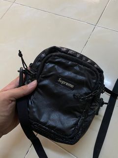 supreme box logo sling bag