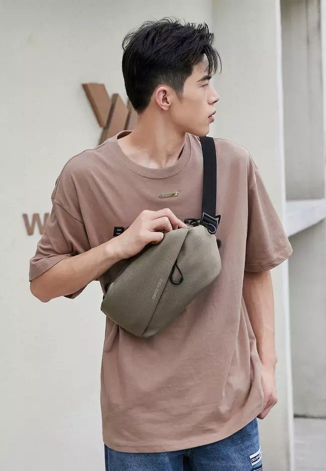 Swiss polo chest best sale bag