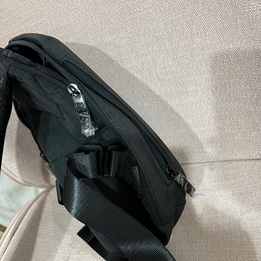 TAJEZZO P4 waterproof Sling Bag