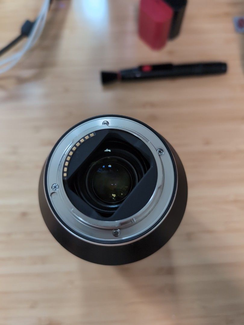 35 150 F2 2 8 SONY visual data 7