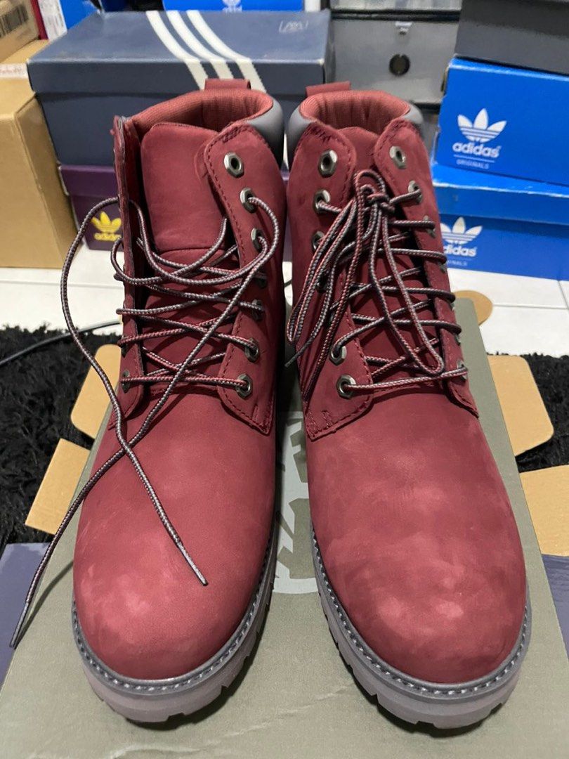 Dark red timberlands hotsell