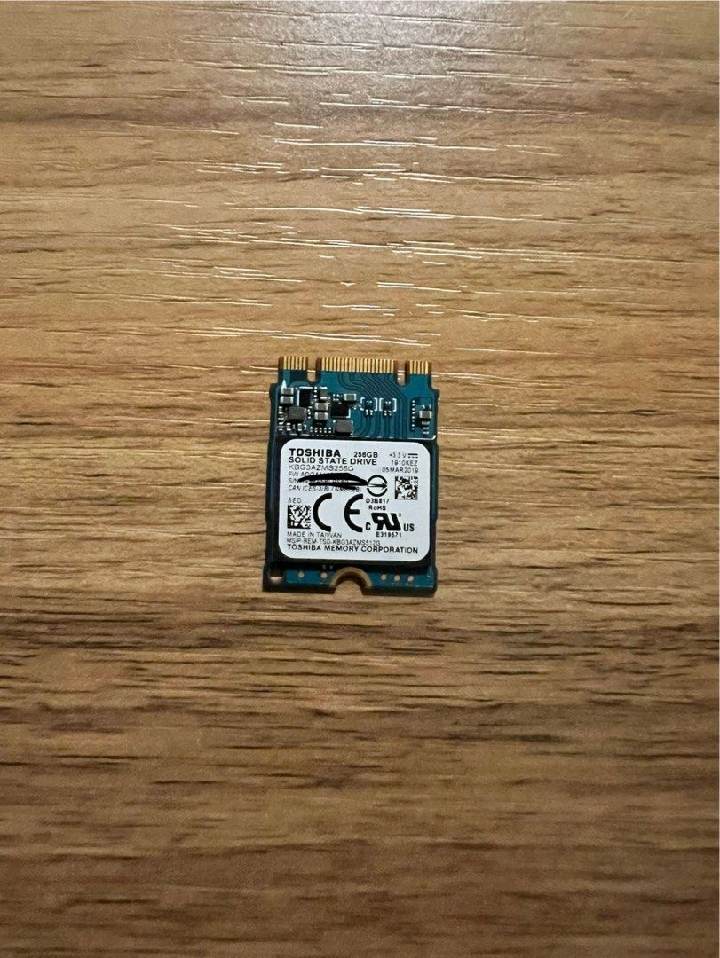 Toshiba store nvme 256gb