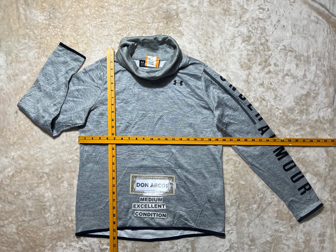 Under armour turtle neck store