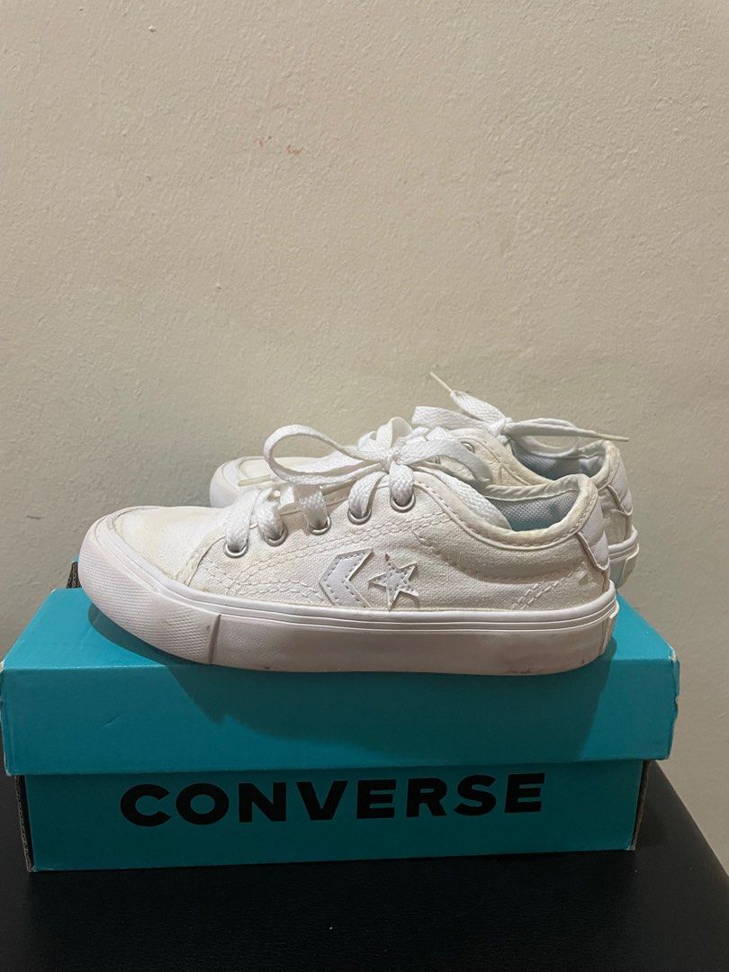 Kids converse size 13 top