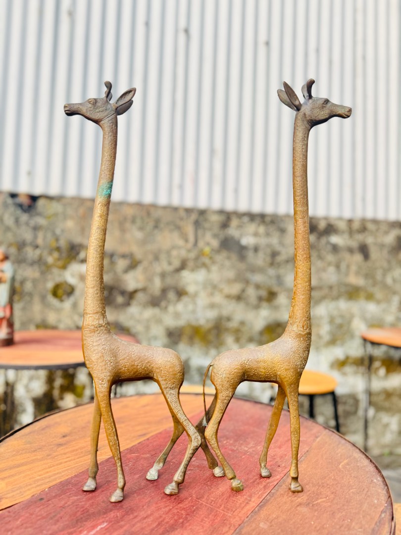 Vintage Solid Brass Giraffe Display Table Top, Hobbies & Toys