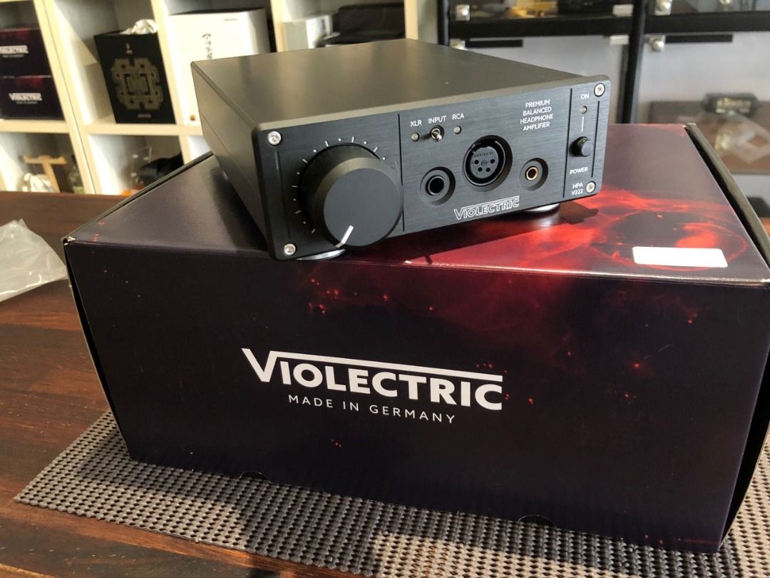 Violectric HPA V222 Fully Balanced Headphone Amplifier violectric v222