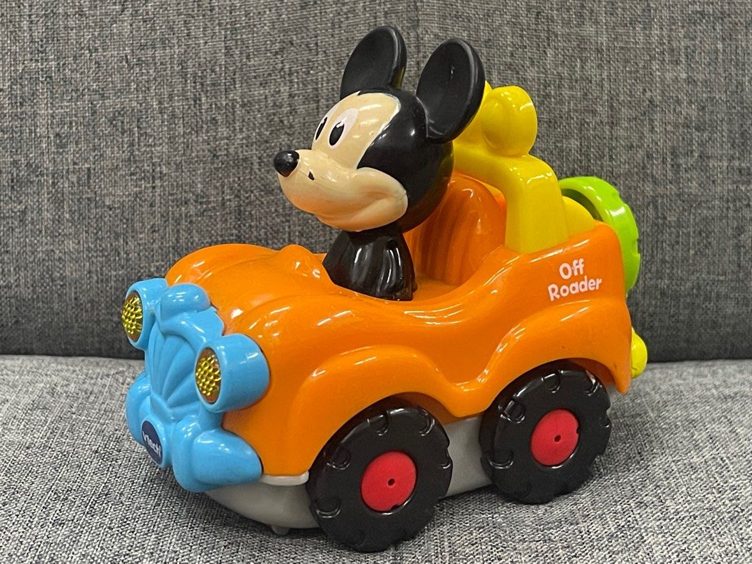 Toot toot ride shop on car