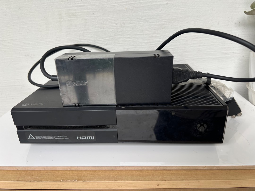 Xbox one console outlet 1540