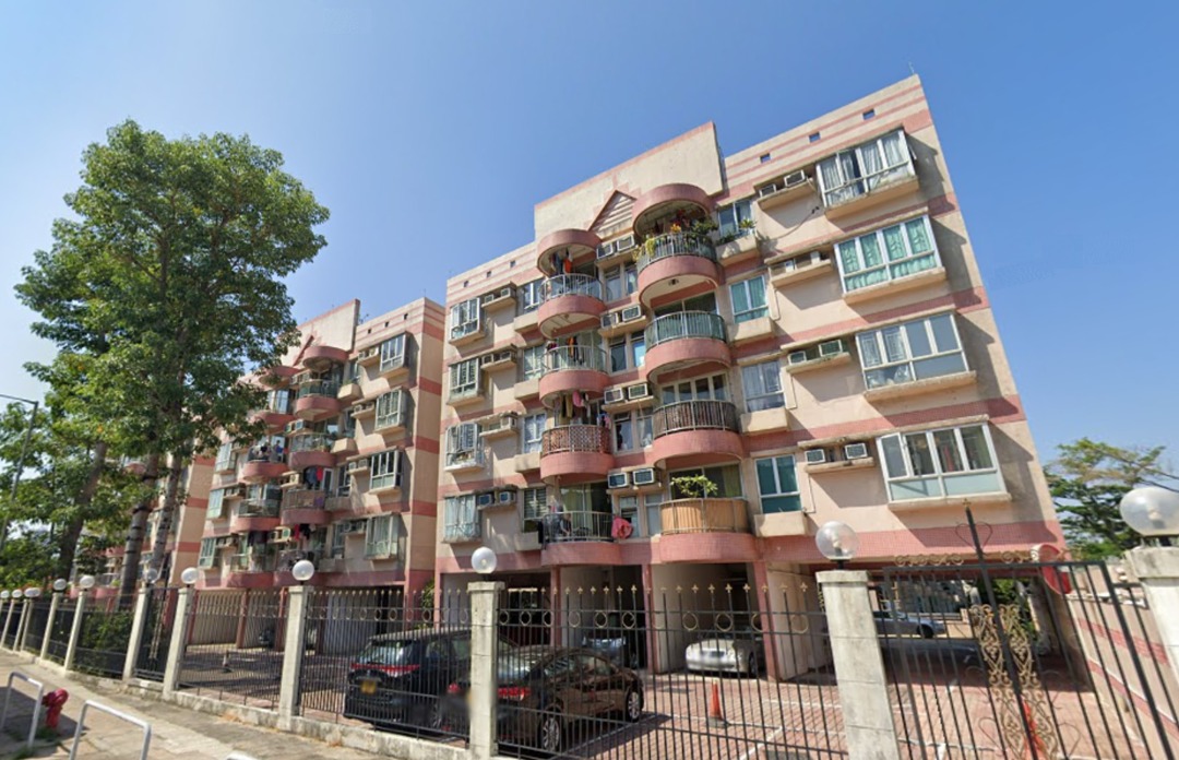 （分類：）位於 。 由 carparkshk 提交（商品編號 1272722257，圖片 1）。簡介： 。