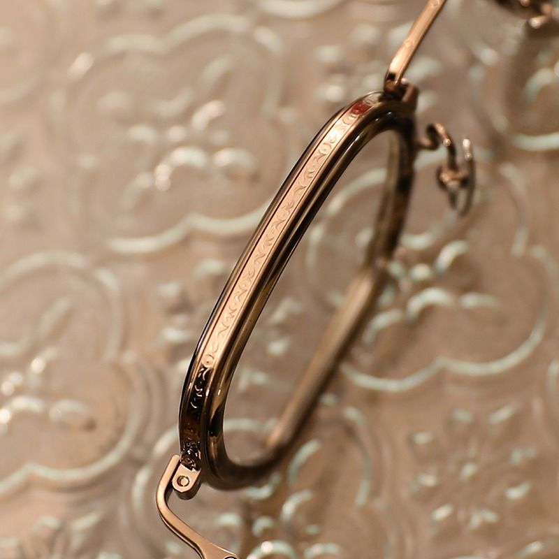 金子眼鏡, KJ-53 , SIZE:49-21-145, 男裝, 手錶及配件, 眼鏡- Carousell