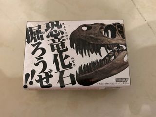 （分類：）位於 。 由 cluna__012 提交（商品編號 1272682695，圖片 1）。簡介： 。