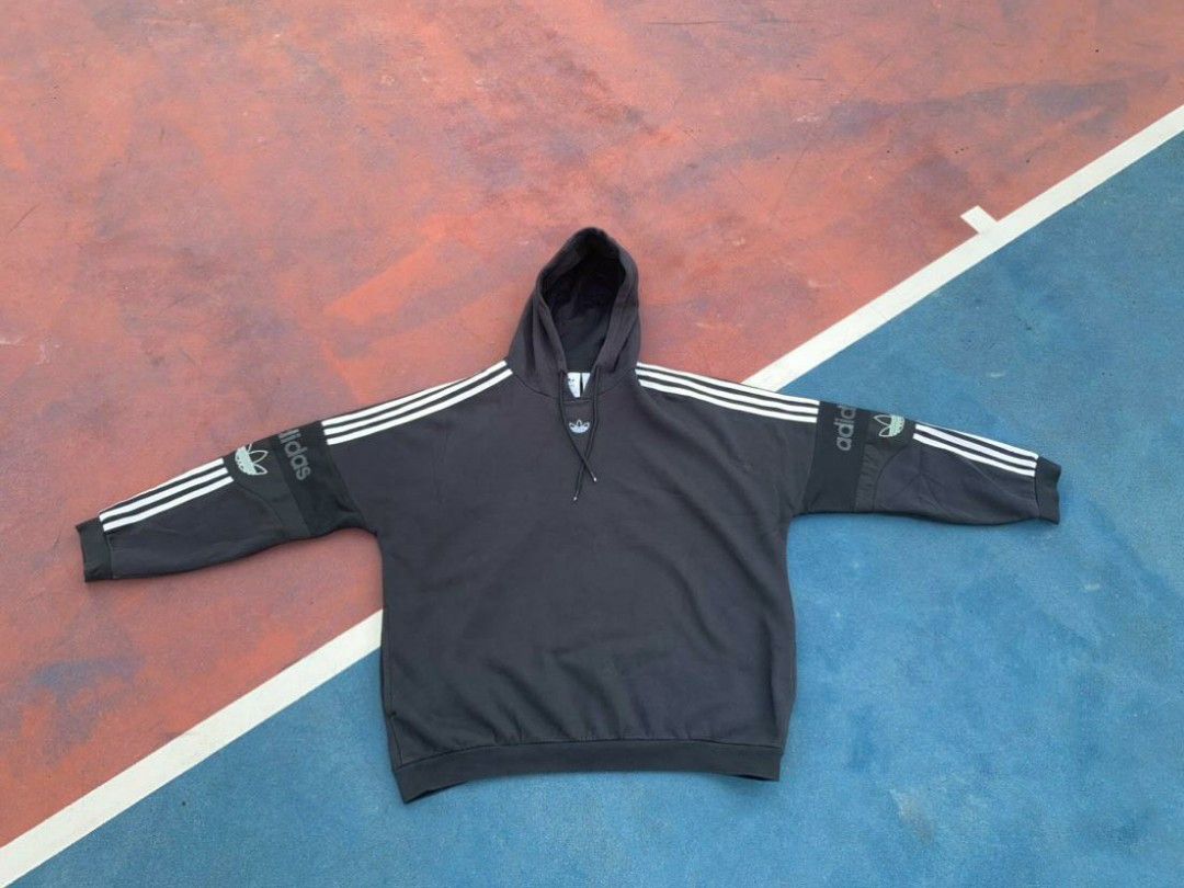 Adidas originals team store signature trefoil hoodie
