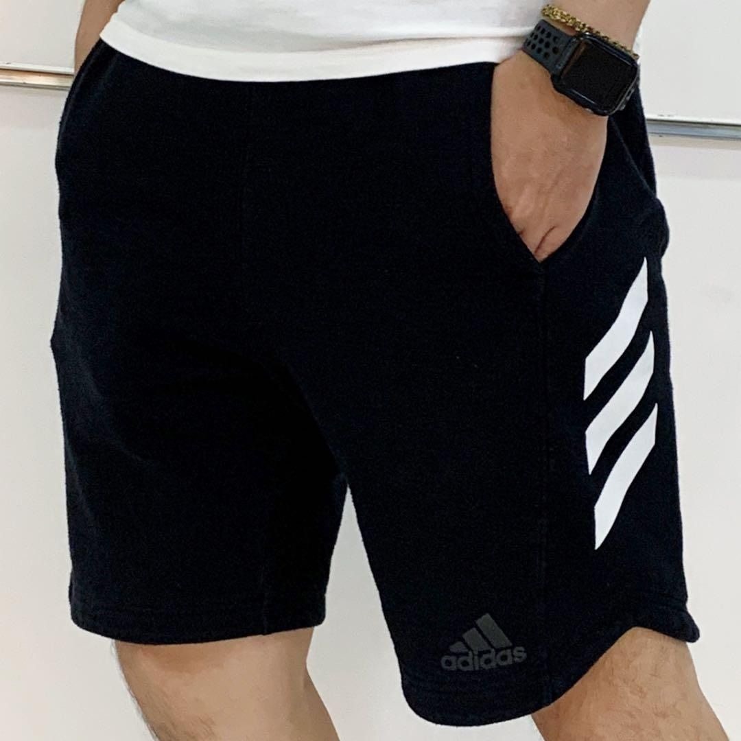 Adidas pick up shop shorts