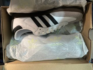 （分類：）位於 。 由 jforjusticee 提交（商品編號 1272898977，圖片 1）。簡介： 。