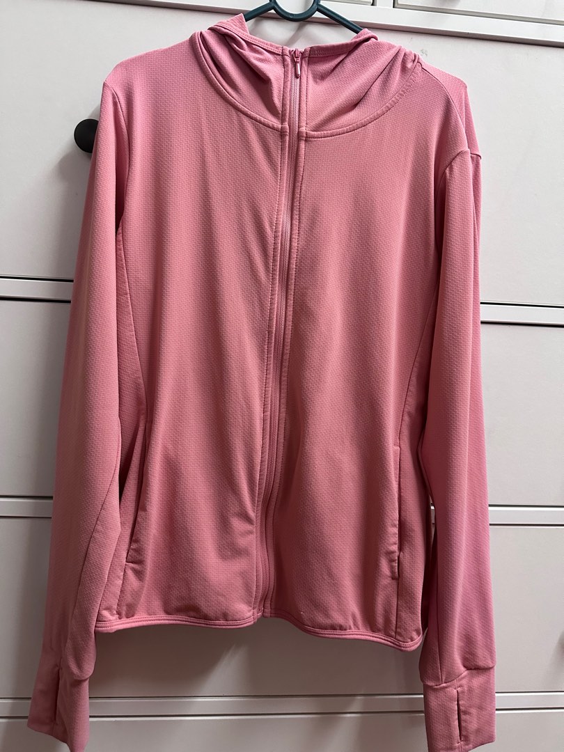 Airism hoodie, Women's Fashion, Activewear on Carousell
