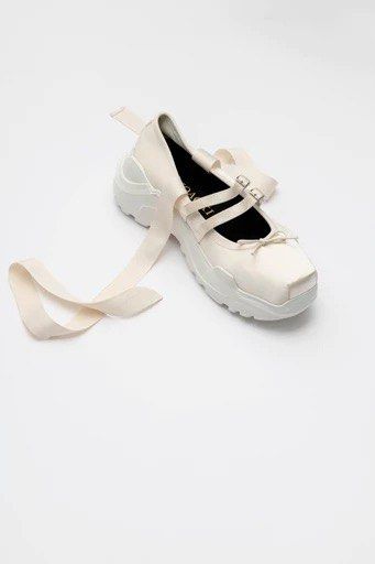 Akikoaoki Giselle satin ballet sneakers in satin ivory 37