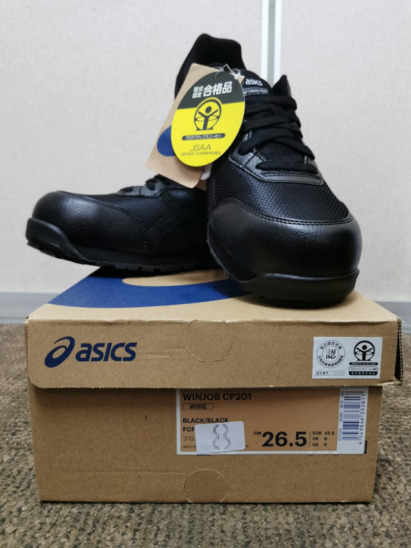 Asics safety best sale shoes uk