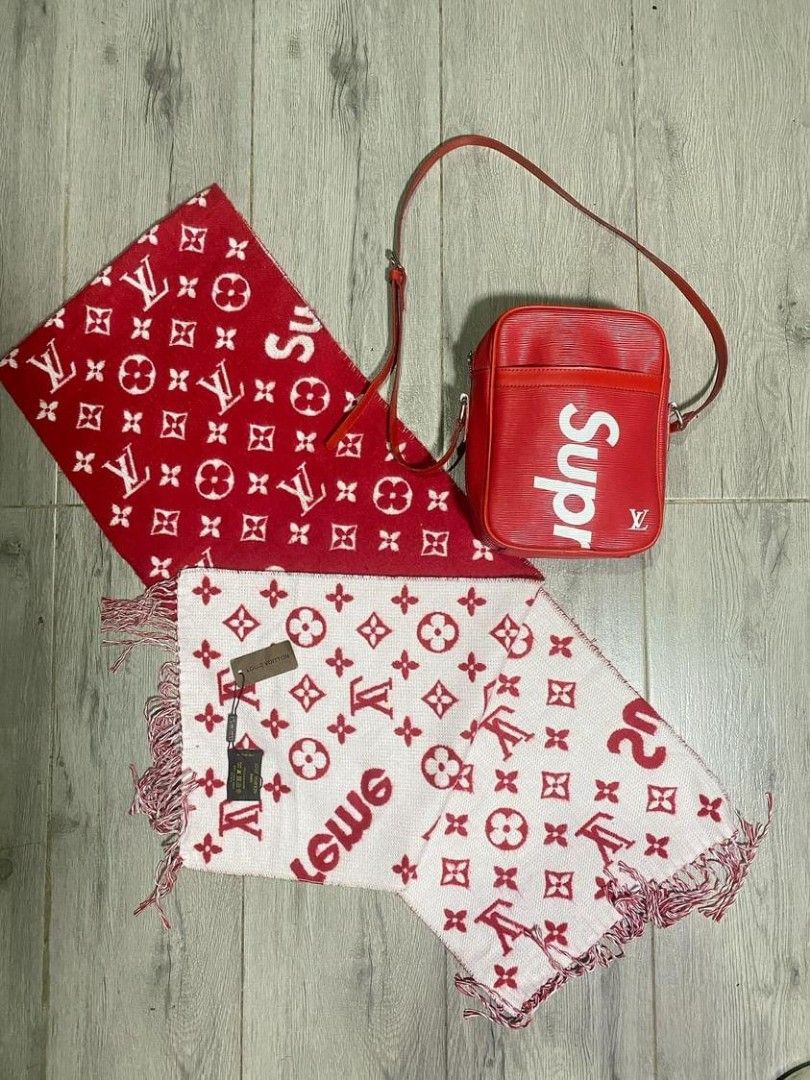 Supreme louis vuitton airpod case hotsell