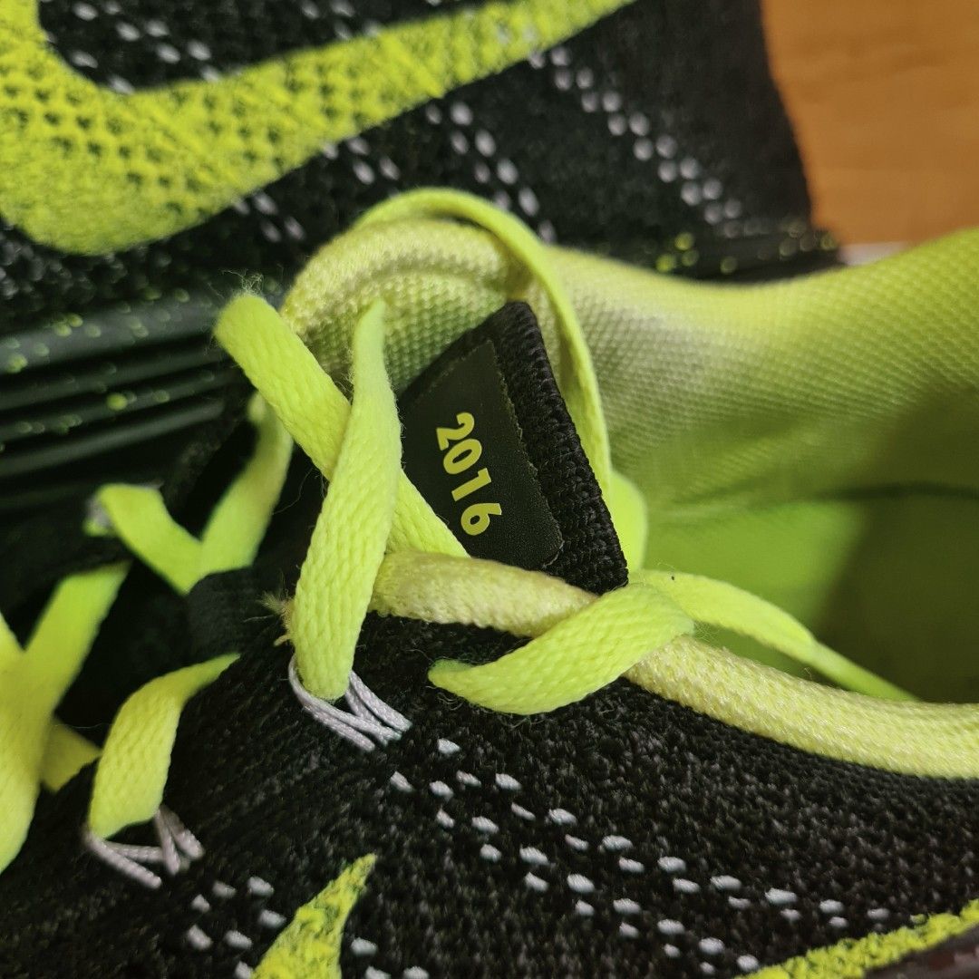 Mens shop flyknit shoes