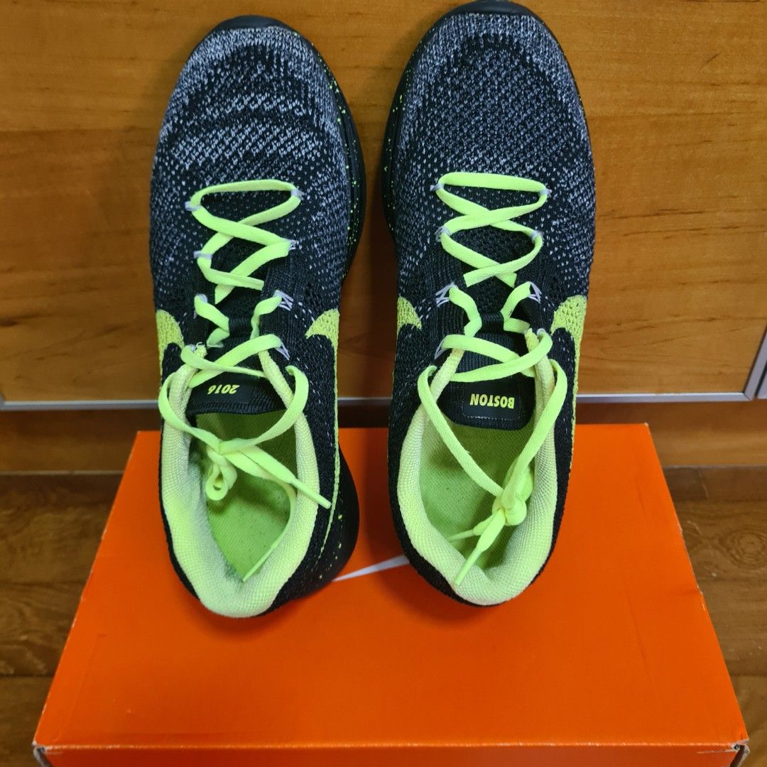 Authentic Nike Men s Flyknit Lunar 3 US9.5 UK8.5