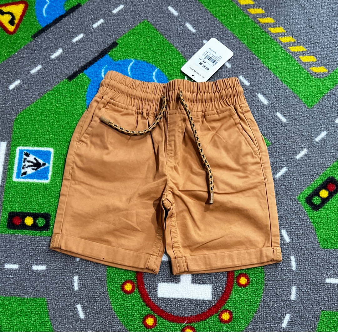 Khaki shorts discount for juniors