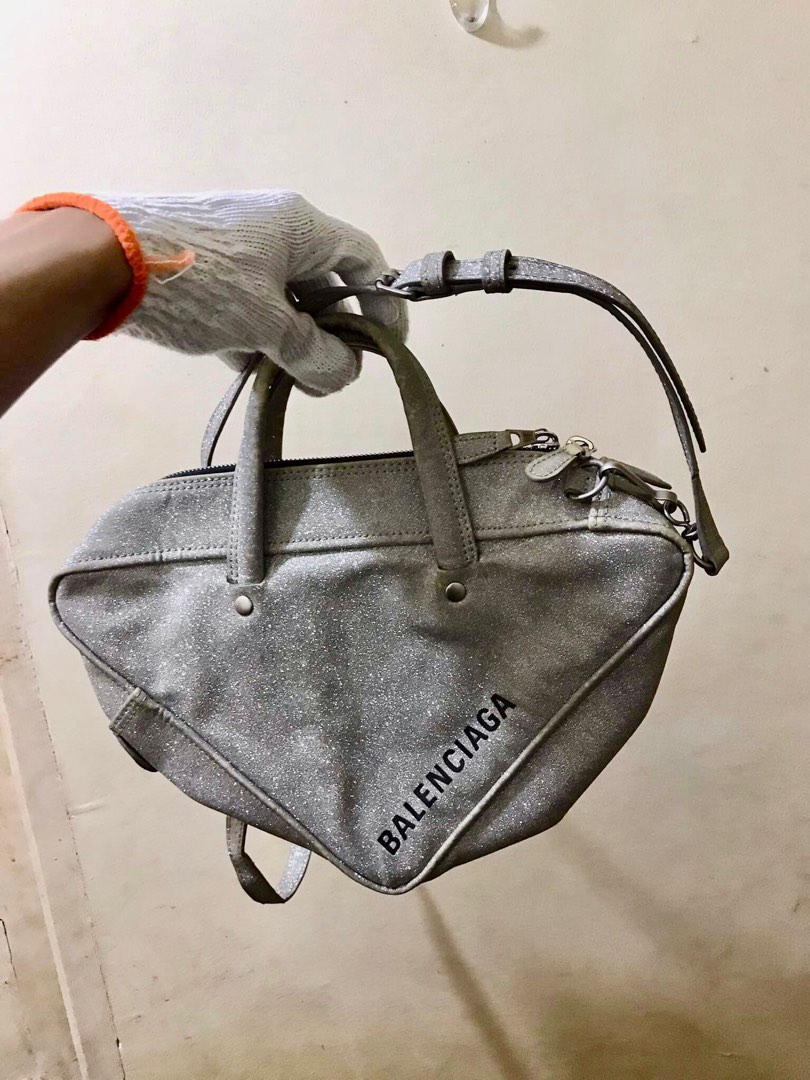 Balenciaga triangle glitter bag outlet