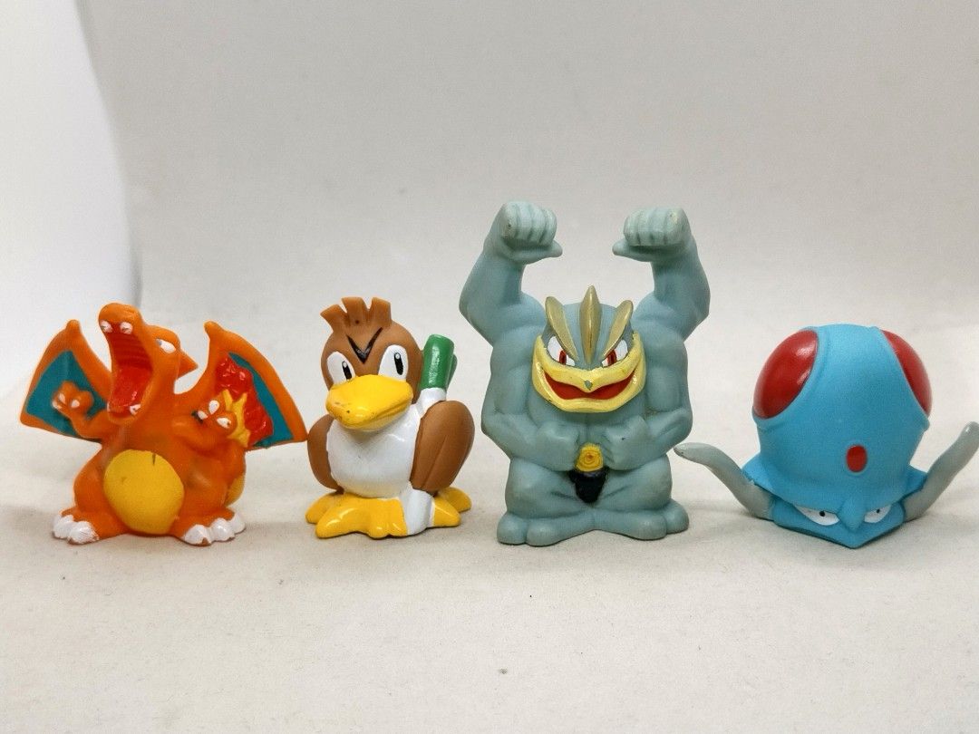 Kyogre Shiny Daisuki Club Pokemon Kids Finger Puppet Bandai