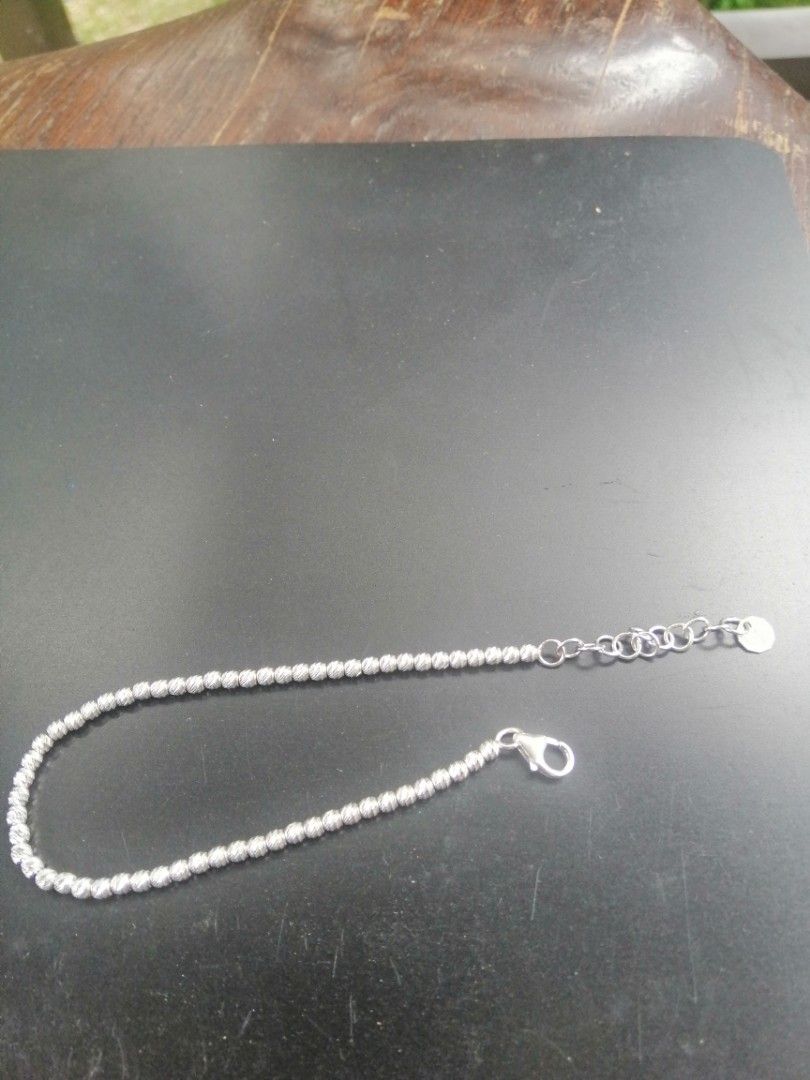 BN 916 22k 5.29g white gold bracelet beads designed with