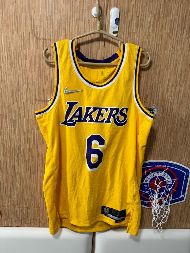 BNWT LeBron James Anthony Davis Lakers Jersey Men s Fashion