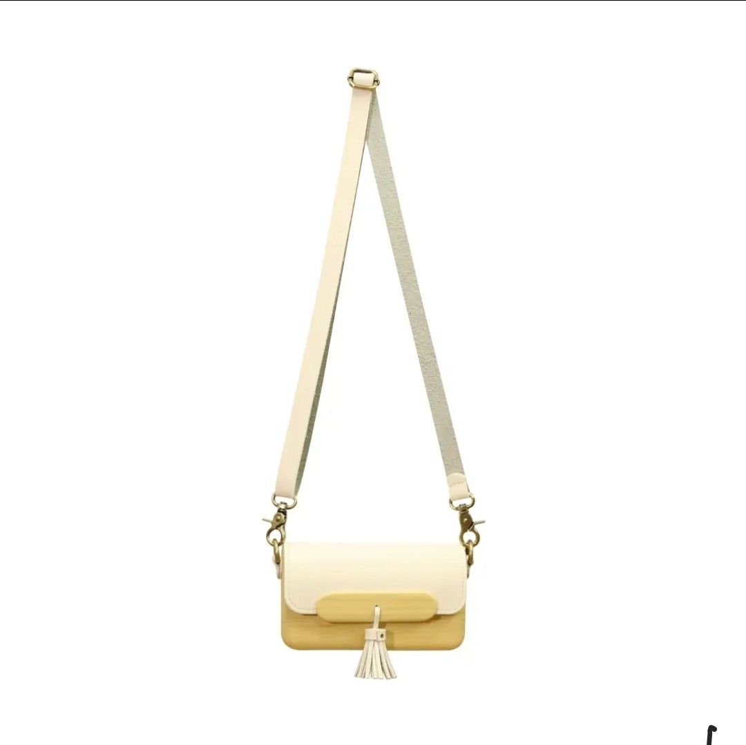 White crossbody new arrivals clutch