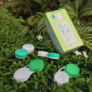brand new — LENS CASE ONLY — spill proof no leak — bio true CONTACT LENS CASE green