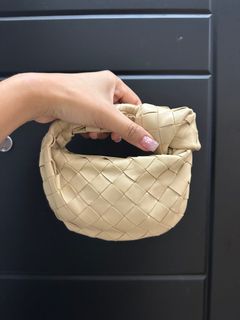（分類：）位於 。 由 phoebekamy48142 提交（商品編號 1272837308，圖片 1）。簡介： 。
