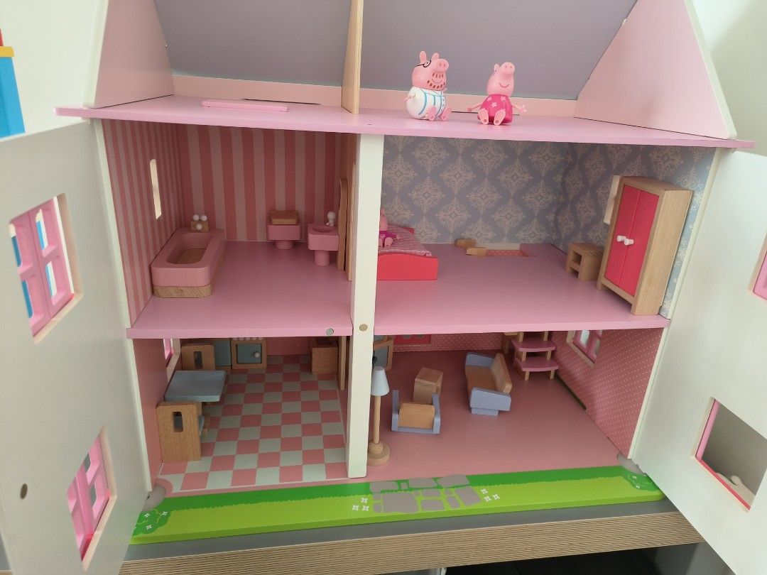 Personaggi In Legno - Famiglia Reale Set 4 Pezzi