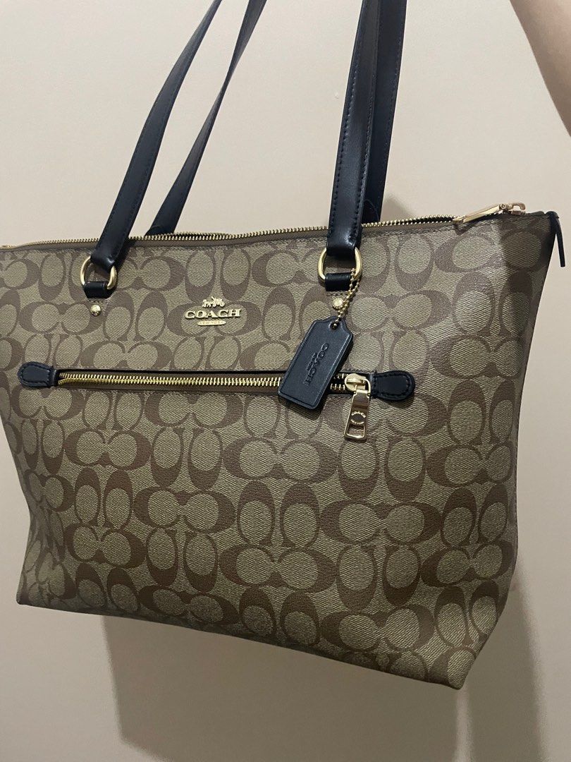 Coach outlet sales gallery tote