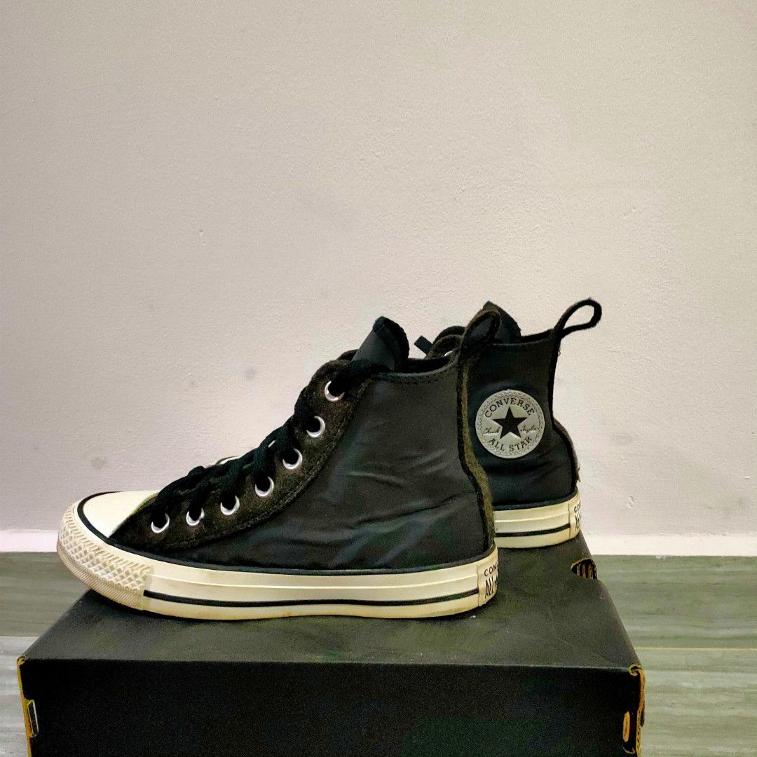 Converse top reflective shoes
