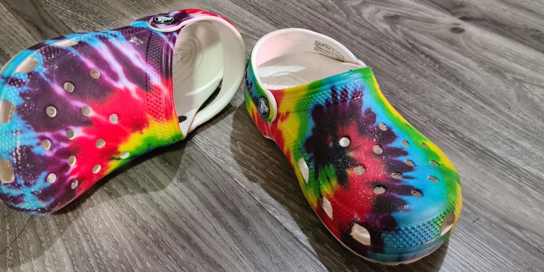Under armour sales crocs