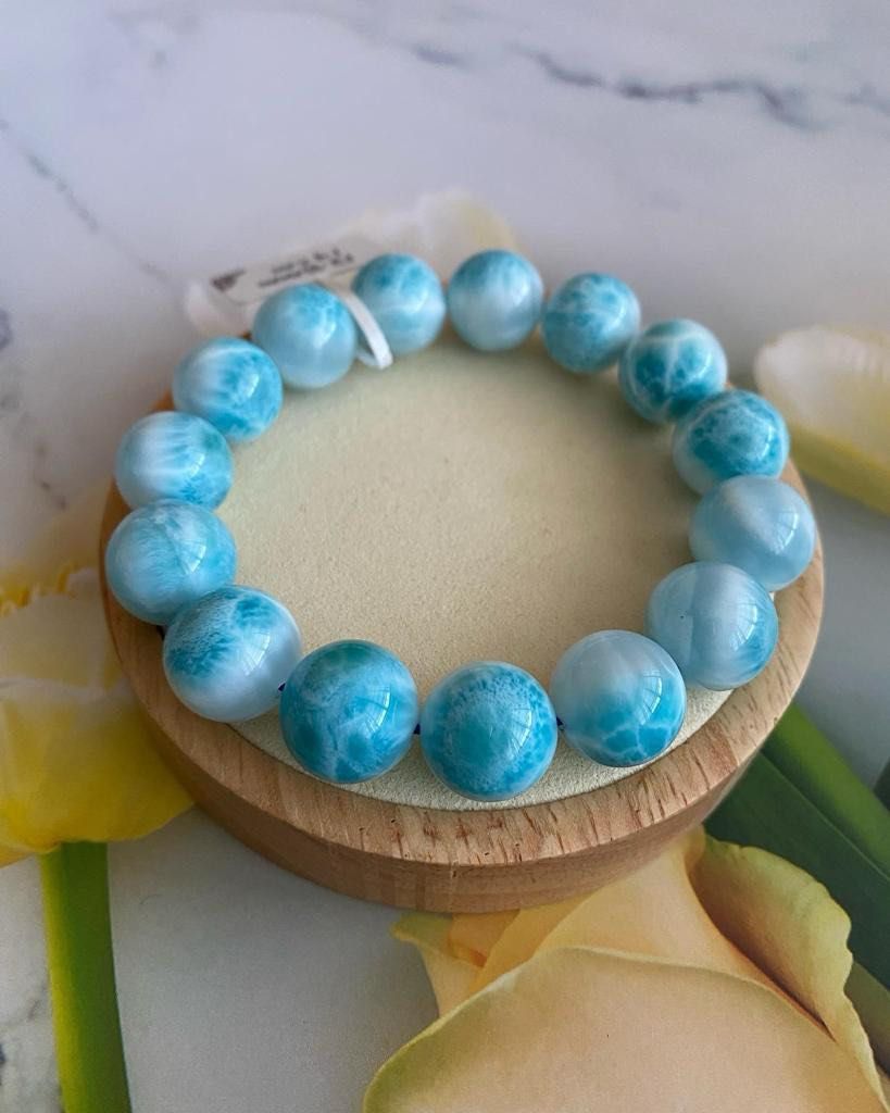 Crystal Larimar Bracelet, Women's Fashion, Jewelry Organisers