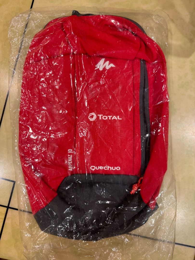 Quechua arpenaz 10 new arrivals litre hiking backpack