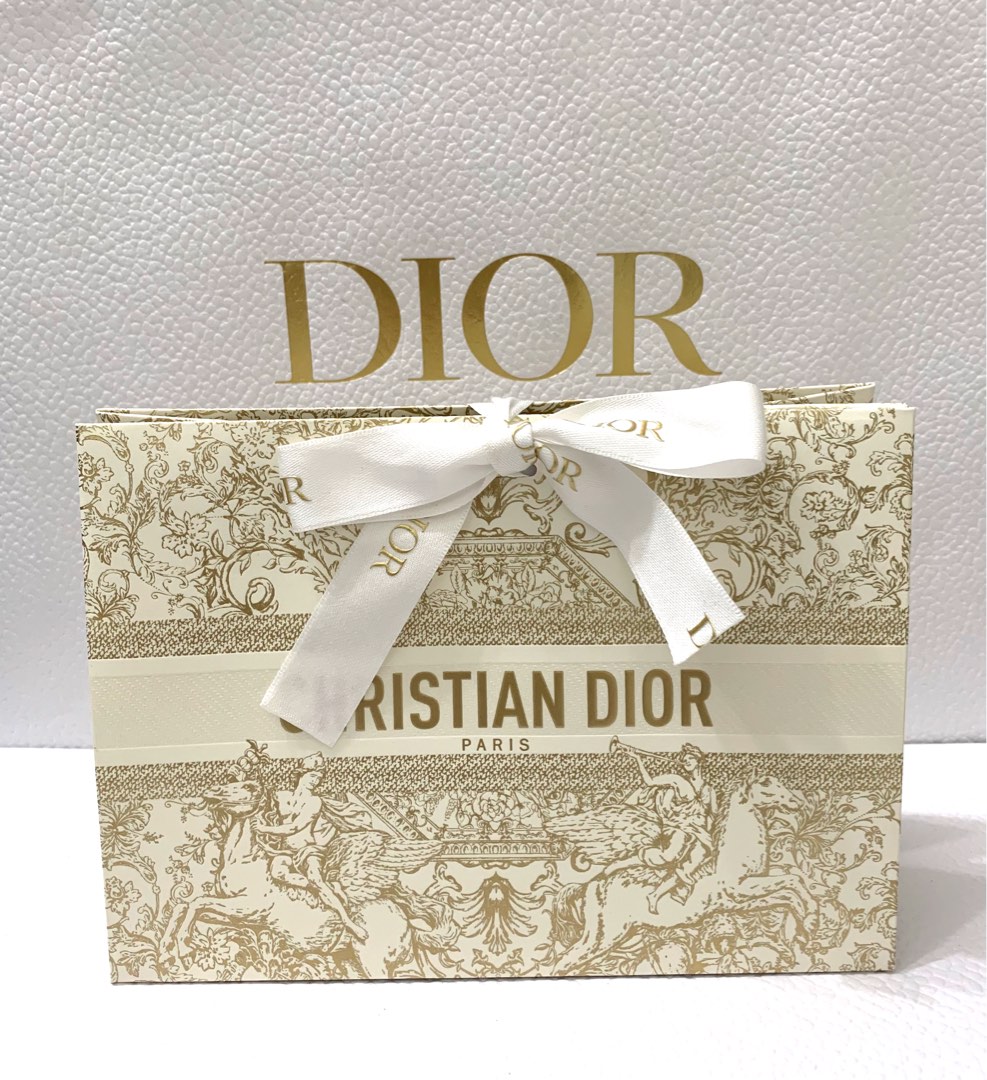 Christian dior gift best sale box