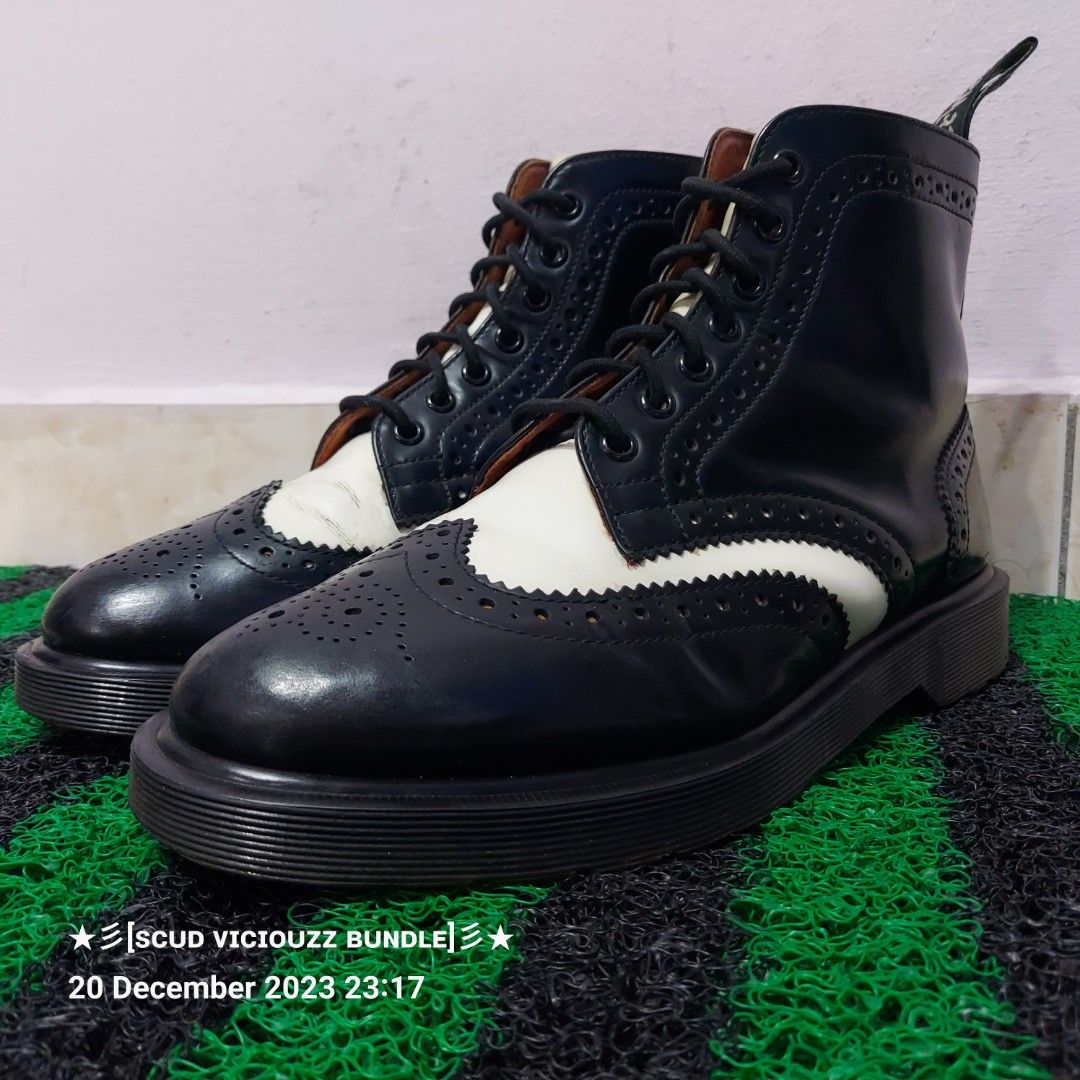 Dr clearance martens affleck