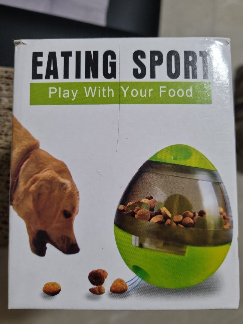 Eating sport play with your food toy for dogs