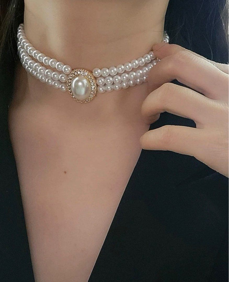 Where to get discount a pearl choker