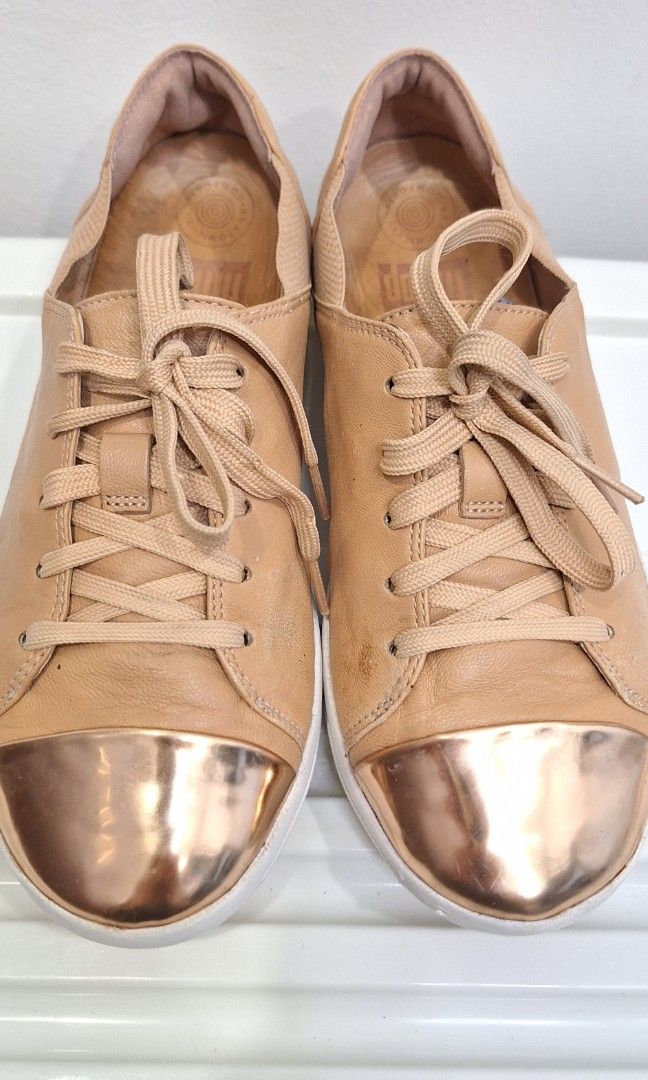 Fitflop mirror toe sneaker top