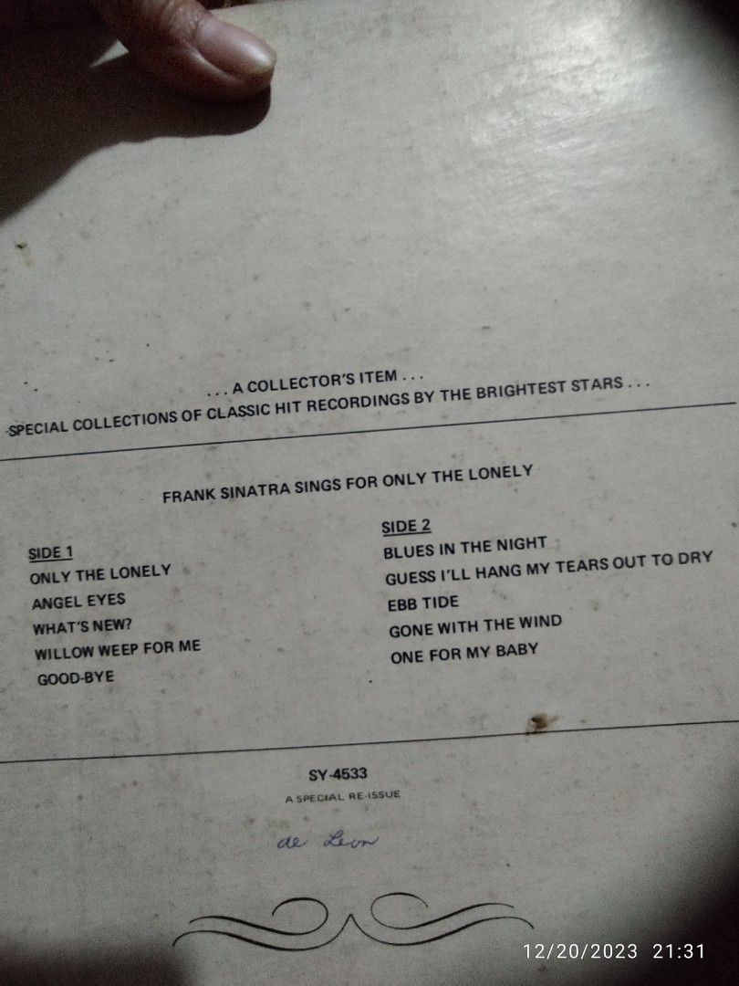 Frank Sinatra ( only the Lonely) (Category: Vinyls) located in Quezon City. Submitted by rosapage (Listing ID 1272835880, Image 2). Description: good condition 🙂.