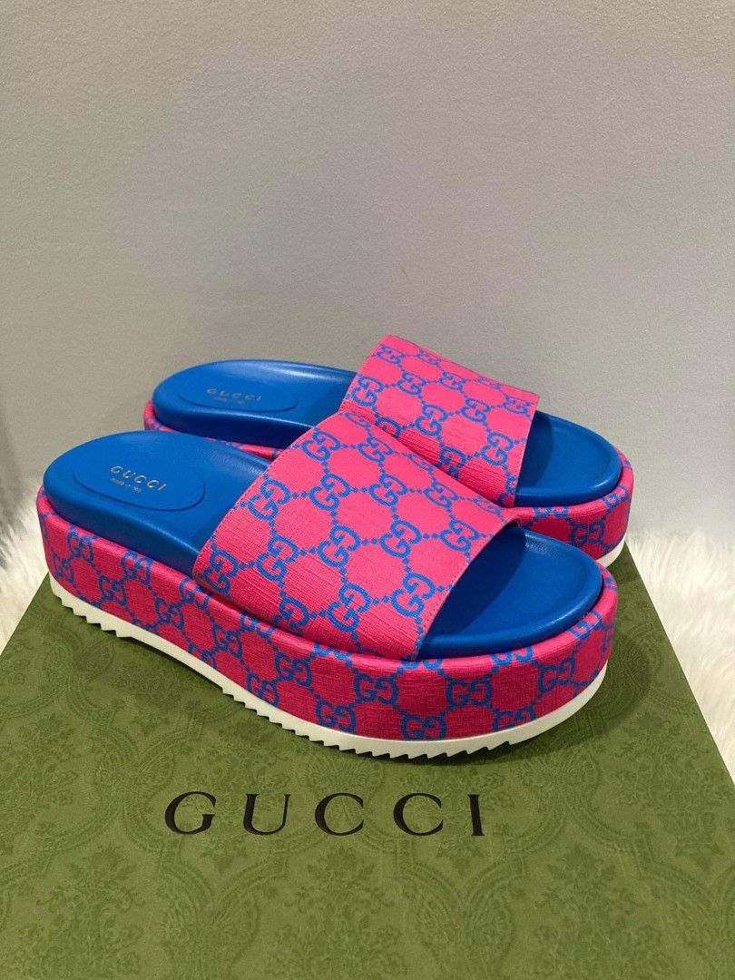 Gucci platform slide sandals top