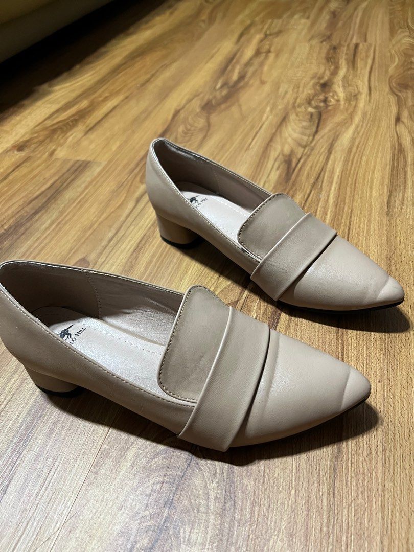 Heels shop under $5