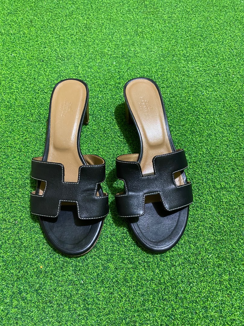 Hermes oasis sandals, Luxury, Sneakers & Footwear on Carousell