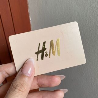 H&M gift card 1000php